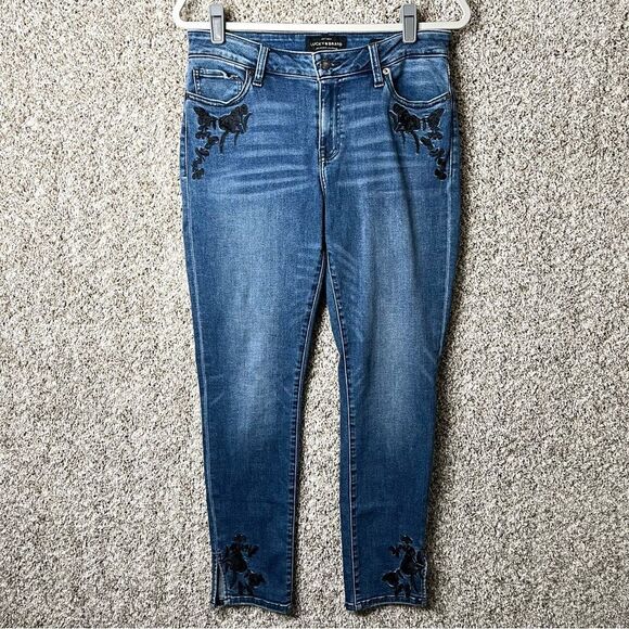 Lucky Brand Jeans Women’s 10 Floral Embroidered Dark Wash Denim Blue Skinny - Picture 1 of 8